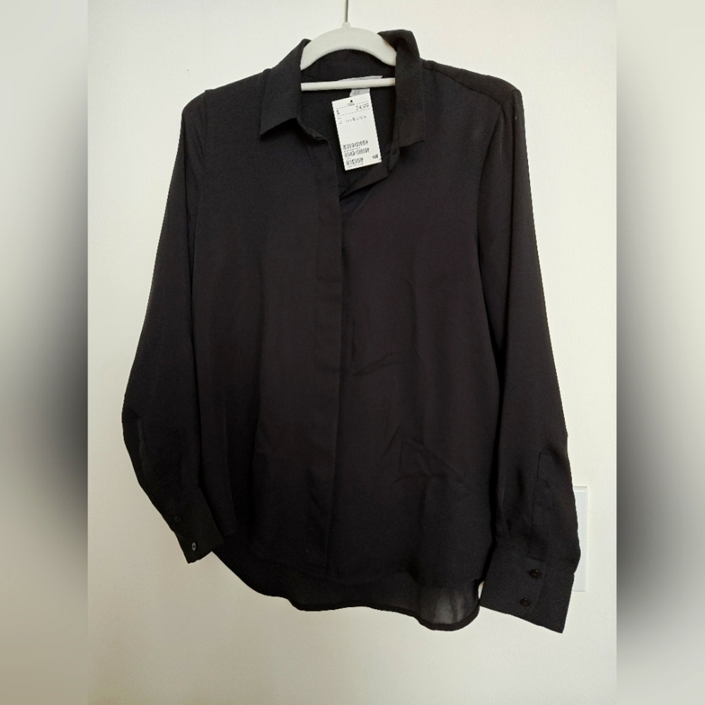 H&M Black Blouse with hidden button placket, size 8